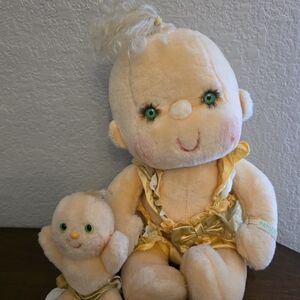 Vintage Kenner Hugga Bunch Patooty & Cushy 1985 Hallmark Plush  Doll Hallmark